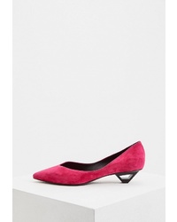 Ярко-розовые замшевые туфли от Vic Matié
