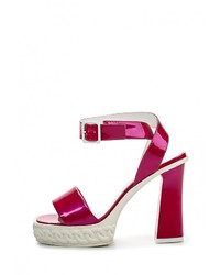 Ярко-розовые кожаные босоножки на каблуке от Elsi