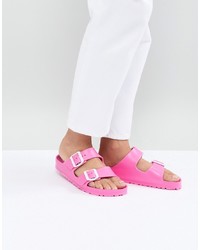 Ярко-розовые кожаные сандалии на плоской подошве от Birkenstock