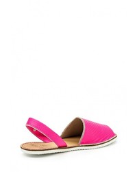 Ярко-розовые кожаные сандалии на плоской подошве от Cuplé