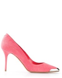 Ярко-розовые кожаные туфли от Alexander McQueen