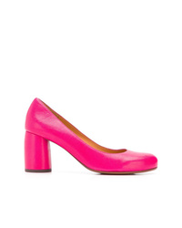 Ярко-розовые кожаные туфли от Chie Mihara