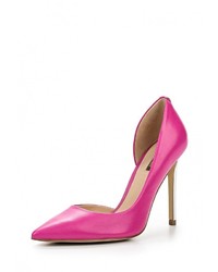 Ярко-розовые кожаные туфли от GUESS