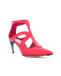 Ярко-розовые кожаные туфли от Alexander McQueen