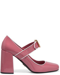 Ярко-розовые кожаные туфли от Prada
