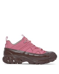 Мужские ярко-розовые кроссовки от Burberry