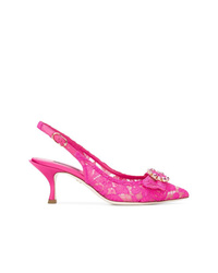 Ярко-розовые кружевные туфли от Dolce & Gabbana