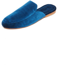 Ярко-розовые сабо от Mystique