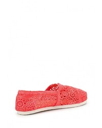 Женские ярко-розовые слипоны от Pezzano