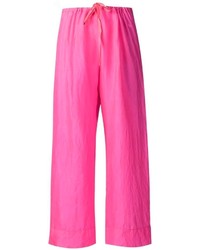 Ярко-розовые широкие брюки от Dosa