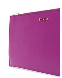 Ярко-розовый кожаный клатч от Furla