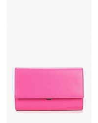 Ярко-розовый кожаный клатч от Olga Berg
