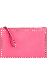Ярко-розовый кожаный клатч от Valentino Garavani
