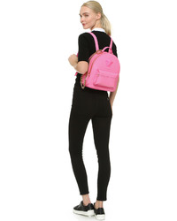 Женский ярко-розовый кожаный рюкзак от Versace