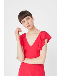 Ярко-розовый комбинезон от Mango