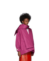 Женский ярко-розовый шелковый бомбер от Gucci